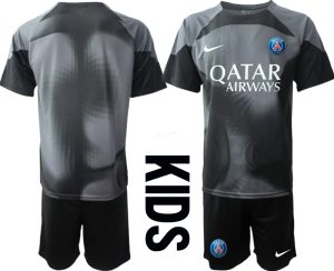 Kinder Paris Saint Germain PSG Goalkeeper 2022/23 schwarz Kurzarm + Kurze Hosen